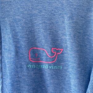 Vineyard Vines Men OR Women size medium thin hoodie
